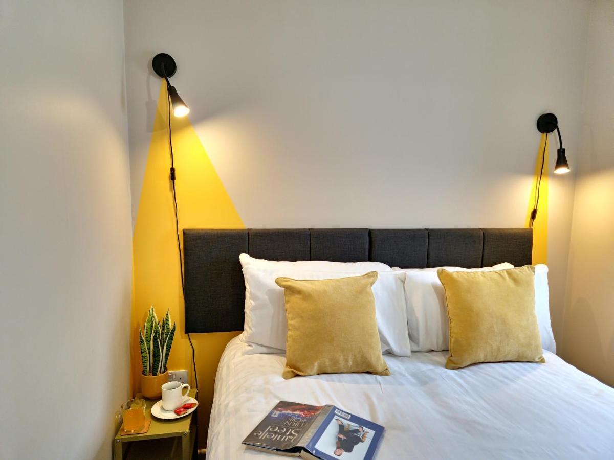 Apartment Three - Free Private Car Park - Sleeps 6 - 3 Shower Rooms - By Ocean City Retreats Плимът Екстериор снимка